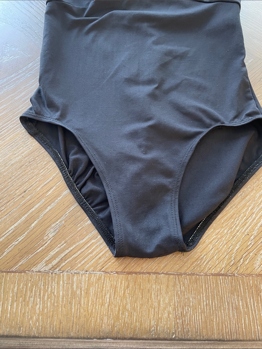 AinslieWear Black Sleeveless Mesh Leotard - Picture 8 of 8